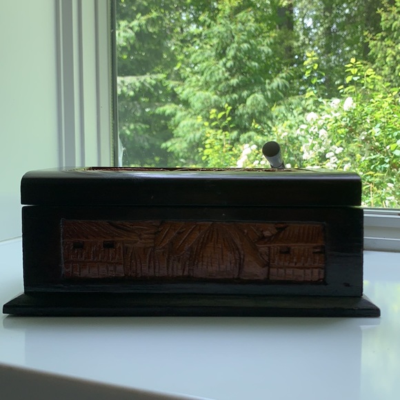 Vintage Hand-carved Wood Jewelry Box - Picture 7 of 13